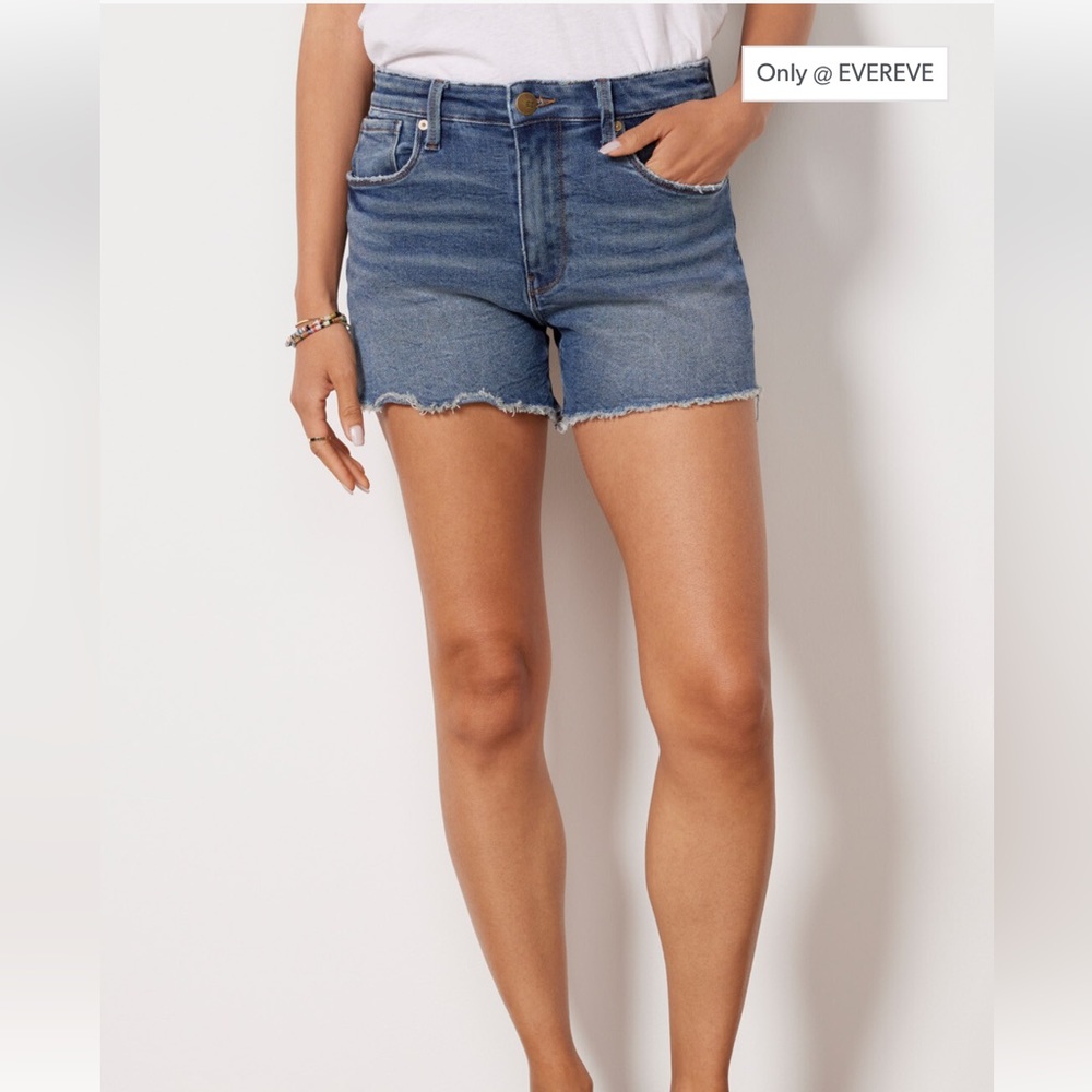 Evereve Ever Short